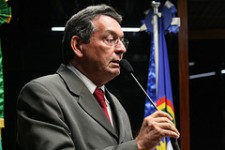 RECUO: Candidato abandona disputa em Mirandiba e anuncia apoio a colega de chapa