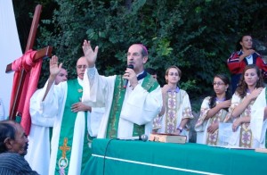 ENTREVISTA: Bisbo de Afogados avalia intenções dos prefeitos em realizar protesto