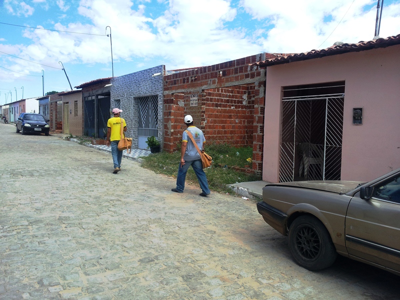 DENGUE: Agentes de endemias estão nas ruas combatendo o mosquito em Belmonte