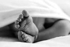 Bebê que dormia com a mãe morre asfixiado no Sertão de Pernambuco, diz polícia