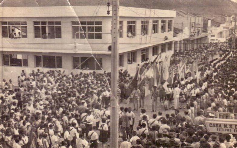 Imagens raras da inauguração do prédio da PMST, em 1969