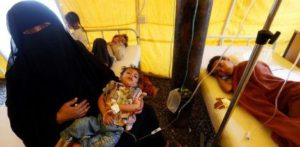 Mais de 100.000 casos suspeitos e 789 mortes por cólera no Iêmen