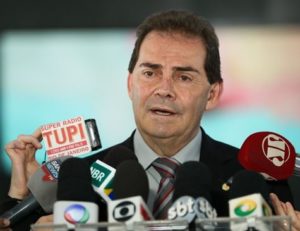 Justiça suspende direitos políticos do deputado Paulinho da Força
