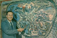Mapa original da Disneylândia pode arrecadar US$900 mil em leilão