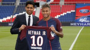 "Foi a decisão mais difícil da minha vida", diz Neymar no PSG