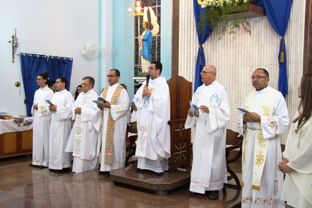 3ª Romaria da Juventude reúne centenas de fiéis em Serra Talhada