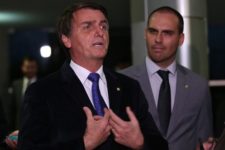 Bolsonaro é condenado a pagar R$ 50 mil por danos morais