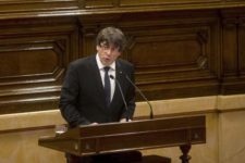 Carles Puigdemont aluga residência fixa na Bélgica