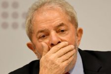Lula diz que é 'sofrido assistir ao jogo do Brasil'