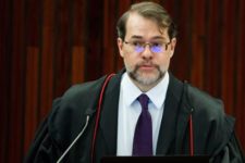 Dias Toffoli assume presidência do STF