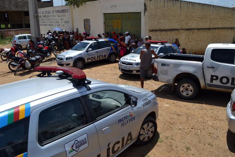 PM confirma invasão na cadeia de ST e fuga de 25 presos – Farol de Notícias  – Referência em Jornalismo de Serra Talhada e Região