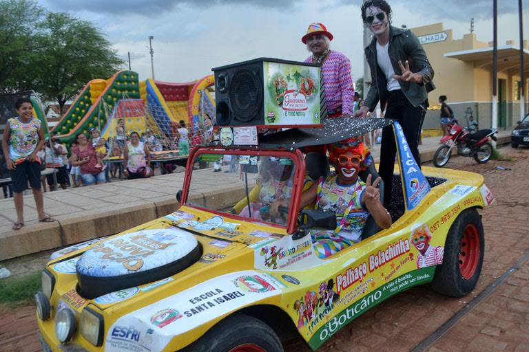 Bloco do Palhaço Bolachinha garante Carnaval às crianças de ST