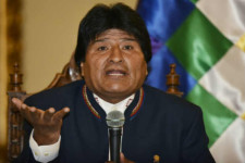 Morales denuncia um 'golpe de Estado' em curso