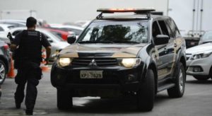 Polícia Federal vasculha Prefeitura do Recife