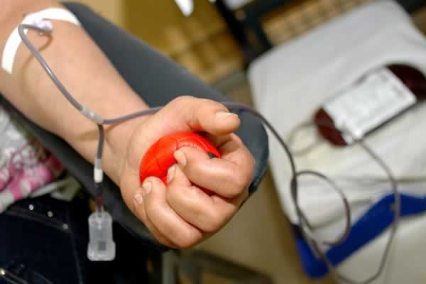 Adolescente de ST precisa de doação de sangue