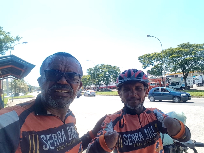 Ciclistas serra-talhadenses chegam a Aparecida