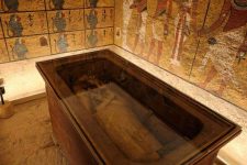 Tumba de Tutancâmon é reaberta após uma década