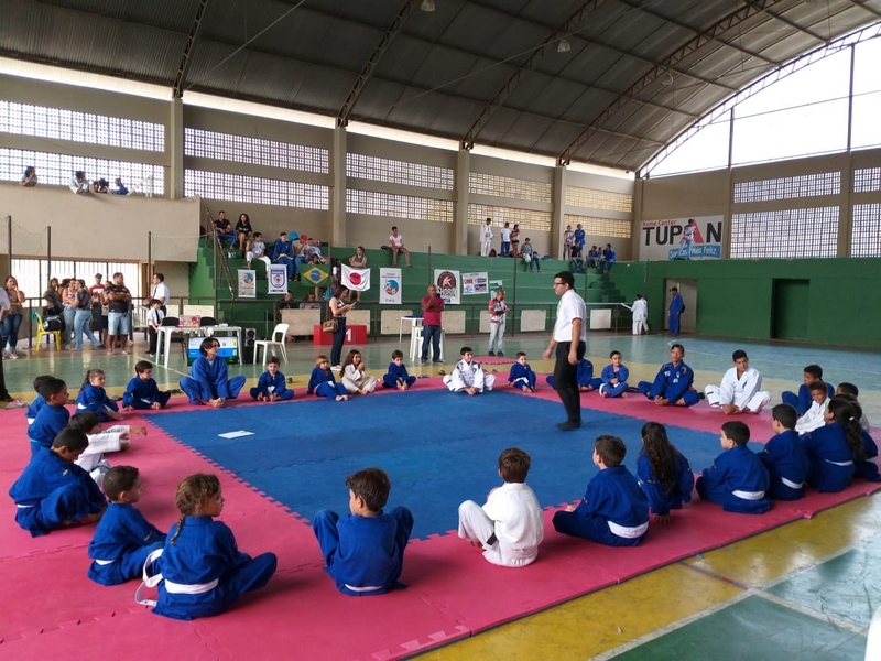 90 judocas de ST brilharam em evento esportivo