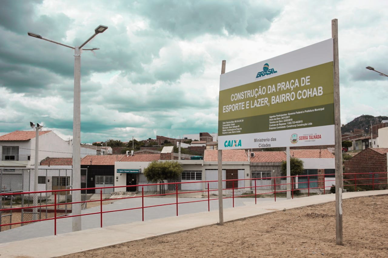 Prefeitura inaugura a 10ª praça em Serra Talhada