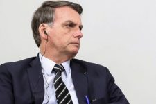Bolsonaro diz ser contra taxar energia solar