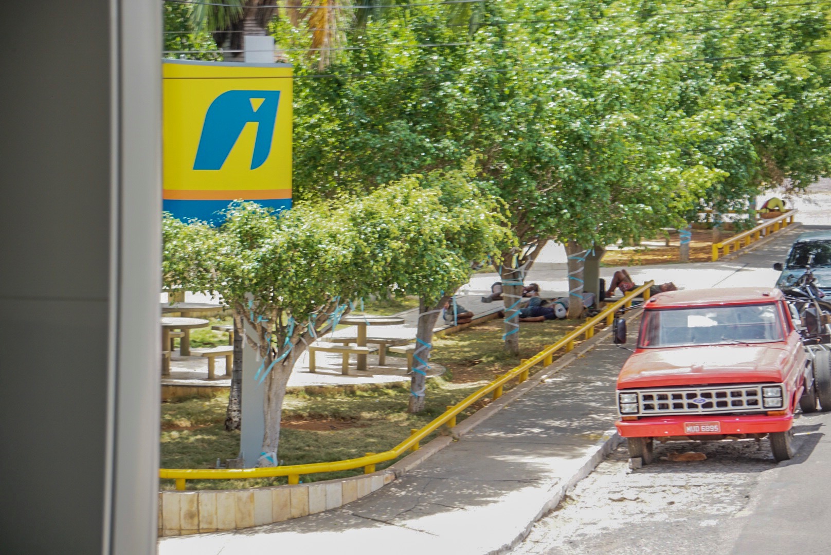 Praça de ST é foco de sexo em plena luz do dia - Farol de Notícias -  Referência em Jornalismo de Serra Talhada e Região