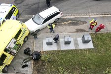 Homem armado rouba ambulância na Noruega