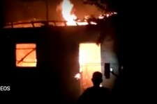 Adolescente ateia fogo na casa da própria mãe