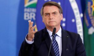 Bolsonaro exonera diretor-geral da PF