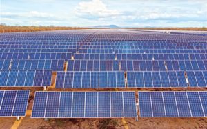 Comissão tenta suspender cobrança de energia solar em ST