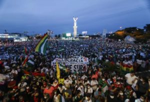 Milhares protestam na Bolívia contra prisão de ex-presidente