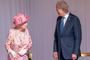 Rainha Elizabeth II recebe Joe Biden e primeira-dama no Castelo de Windsor