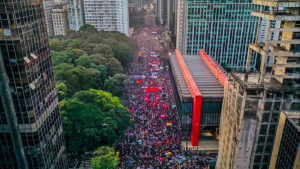 Atos contra Bolsonaro devem acontecer em mais de 500 cidades