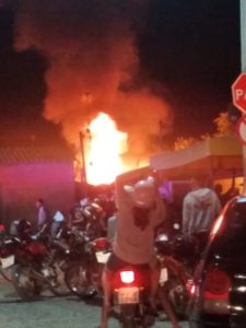 Família vive drama em ST após circuito provocar incêndio