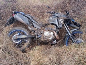 Motociclista perde equilíbrio em Serra Talhada