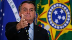 Pré-candidato ao governo de PE aciona Bolsonaro
