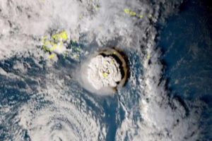 Nova 'grande erupção' é detectada no vulcão de Tonga