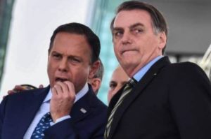 Bolsonaro ataca Doria: 'Ele aumentou o ICMS de tudo, menos do Hipoglós'