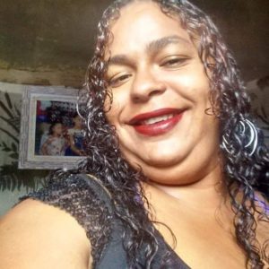 Grávida é morta a tiros e marido dela é baleado