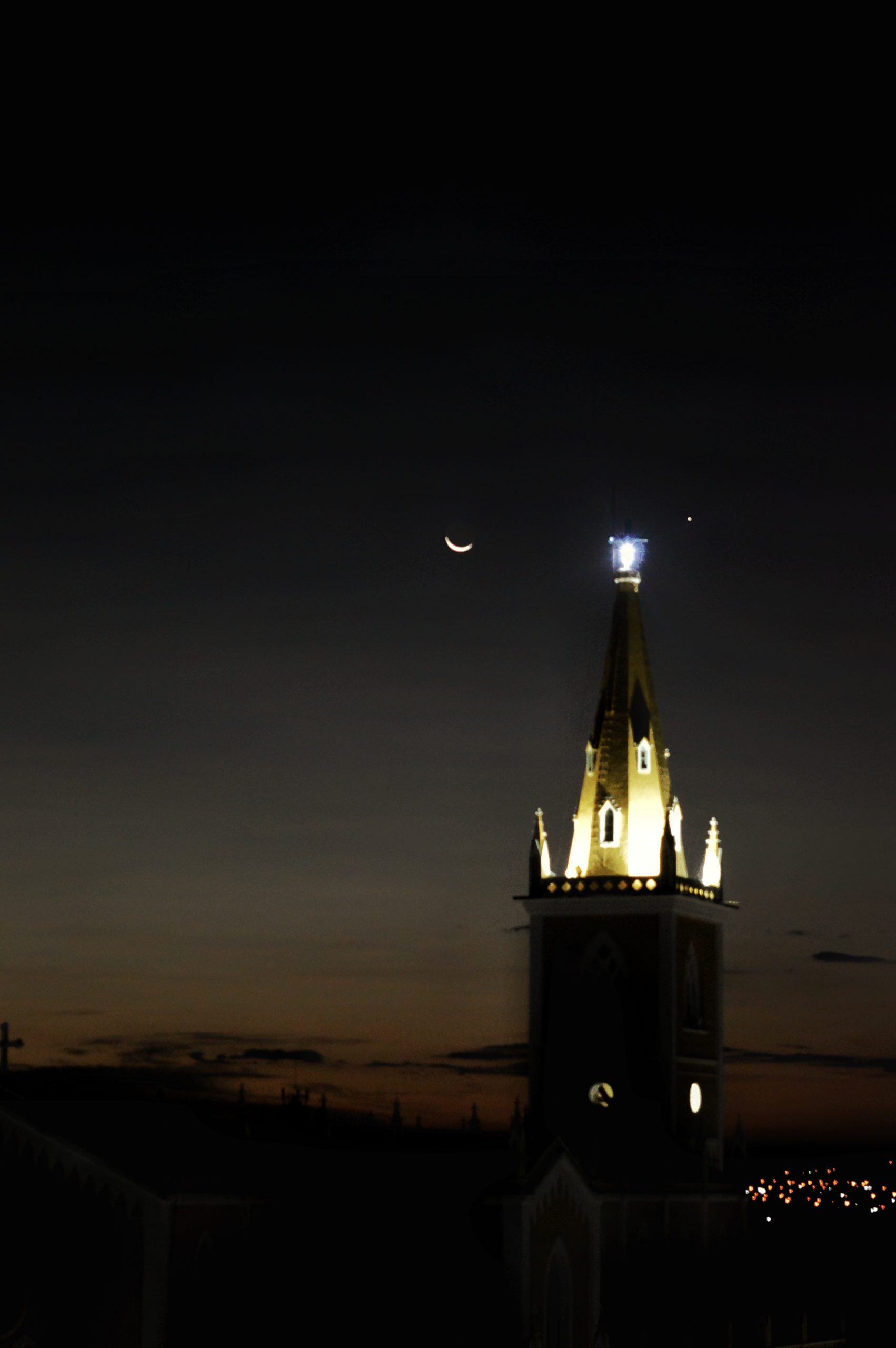 A magia do anoitecer em ST sob a bênção da lua