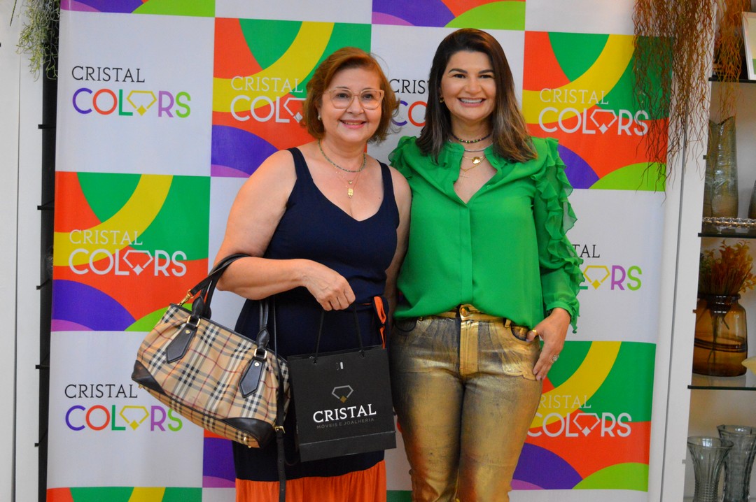 Coleção de joias Cristal Colors chega a Serra Talhada