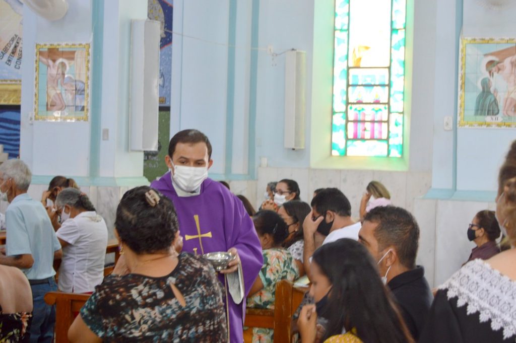 Padre serra-talhadense fala sobre campanha da Fraternidade