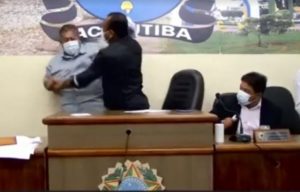 Vereador agride presidente da Câmara da BA