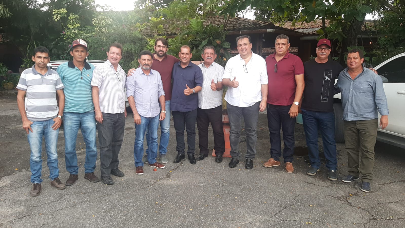 Sebastião ganha apoio de grupo no Sertão