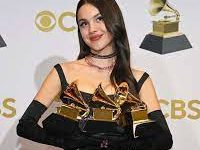 Veja os vencedores nas principais categorias do Grammy 2022