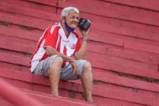Radinho de pilha volta a ser liberado nos estádios