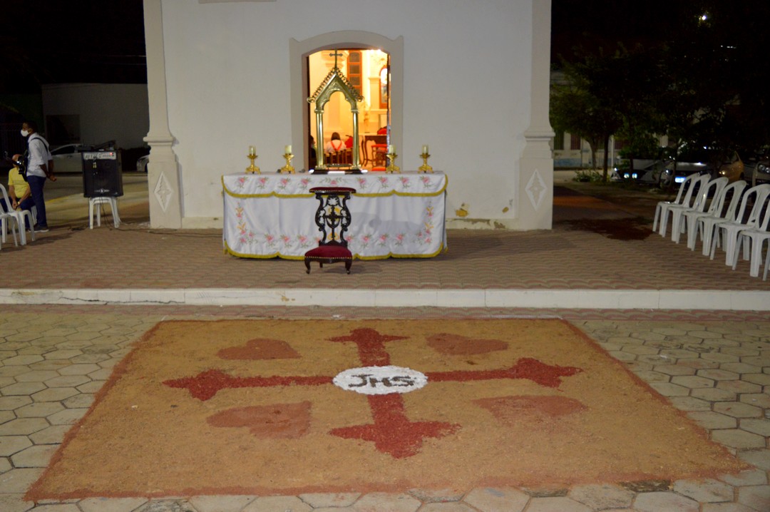 Procissão de Corpus Christi reúne centenas de fiéis em ST nesta 5ª (16)