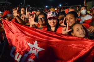 Imprensa francesa analisa campanha de Lula para o segundo turno