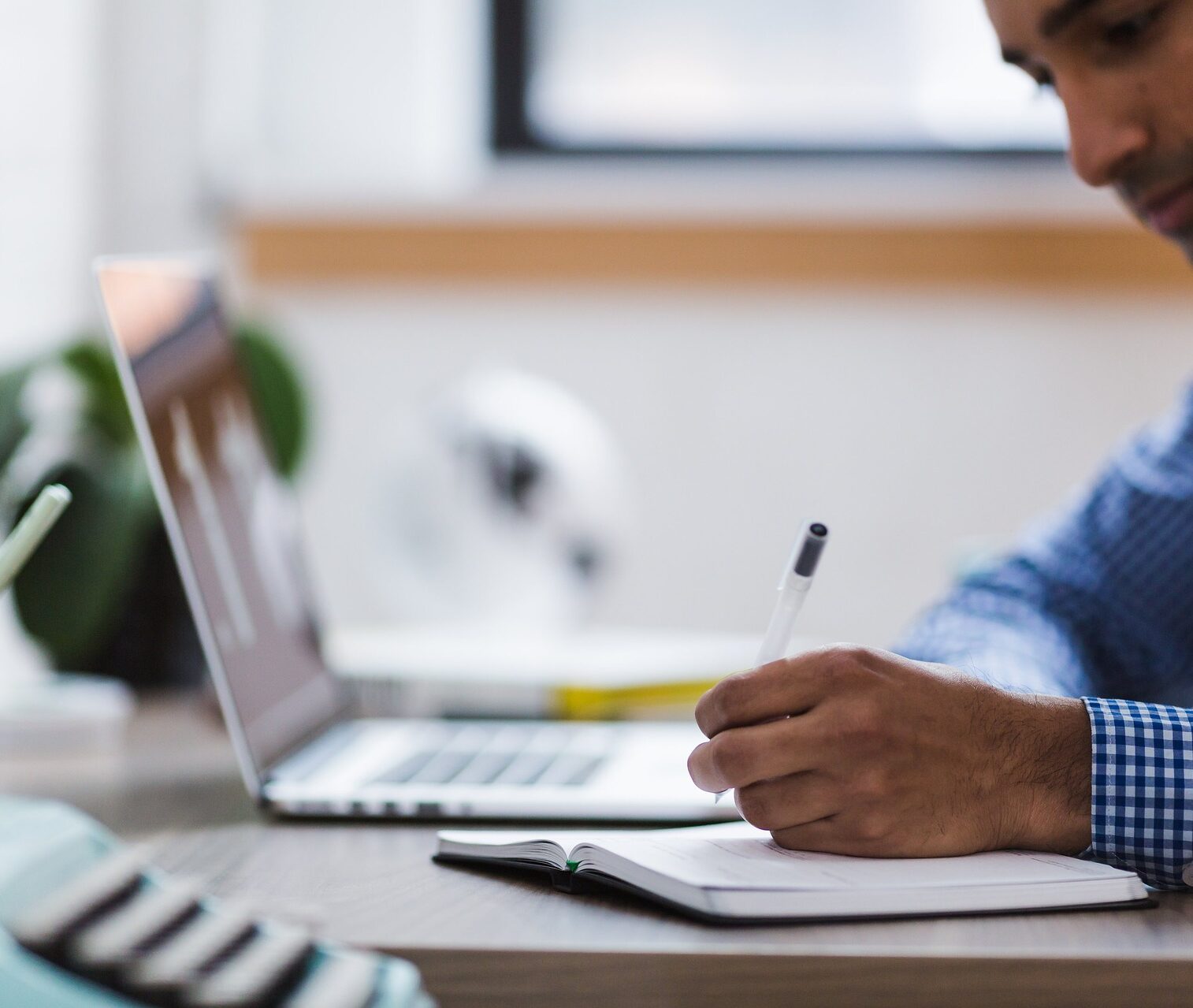 Proupe oferece 1.560 bolsas de estudo de até R$ 500 1 proupe: foto reprodução