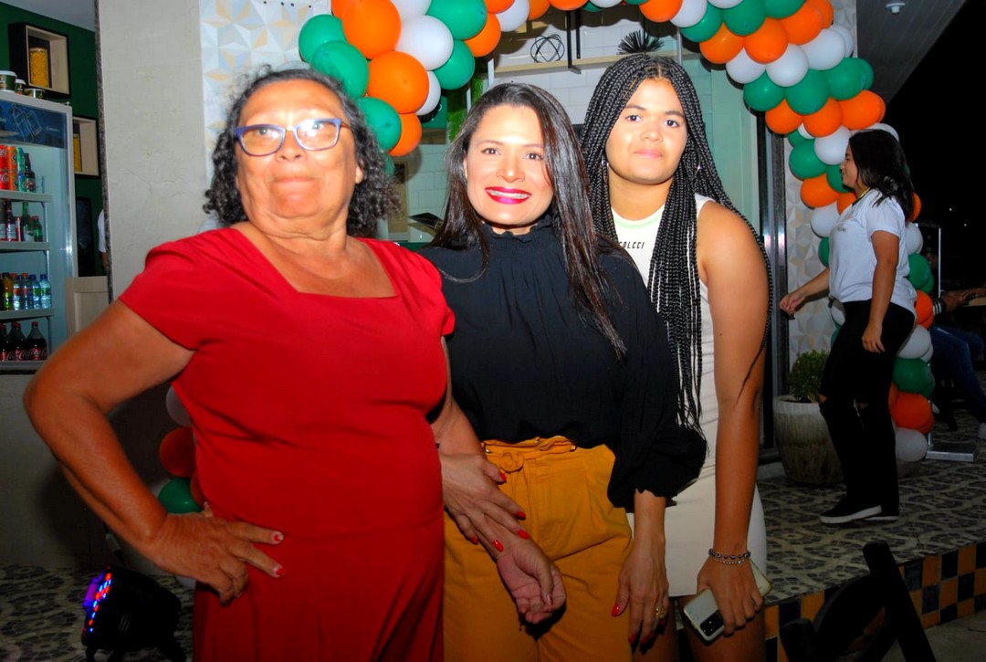 Franquia de massas no pote diversifica gastronomia em ST
