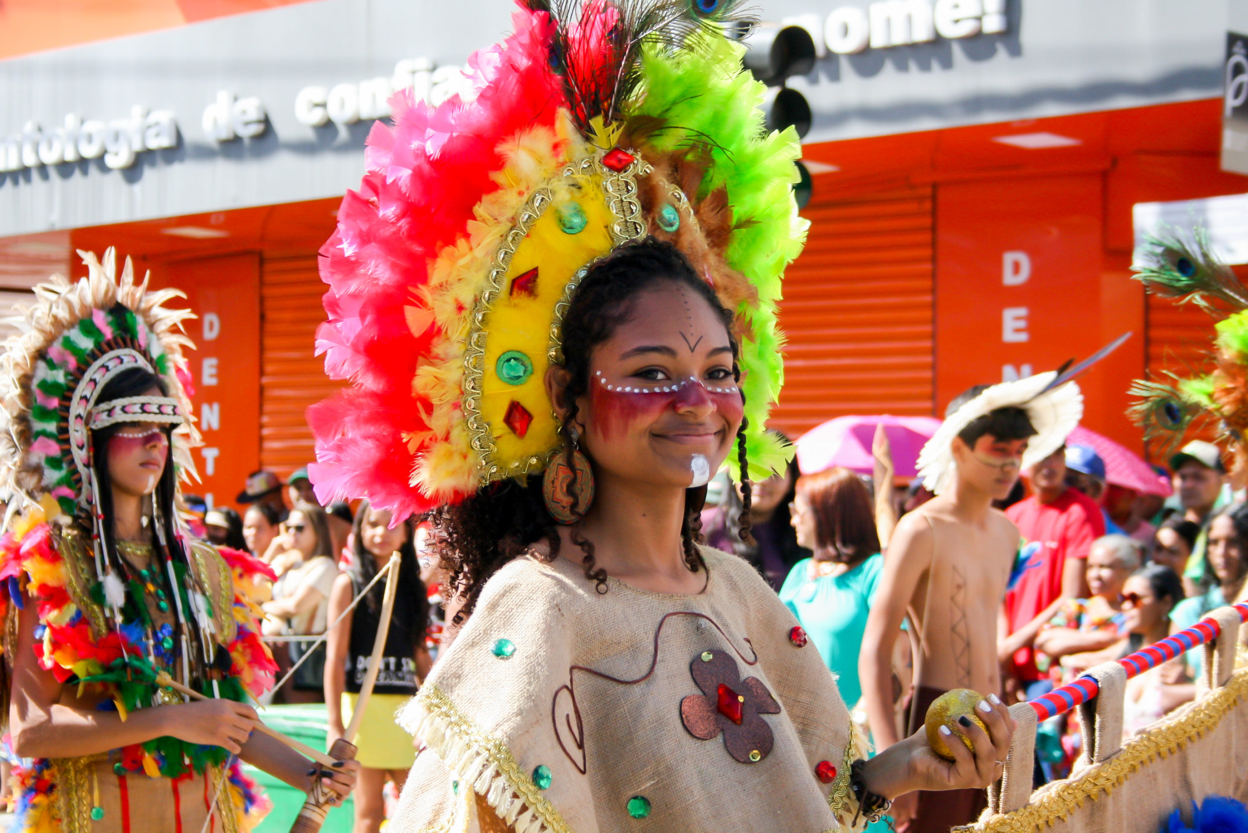 Desfile cívico atraiu grande público à Enock Ignácio